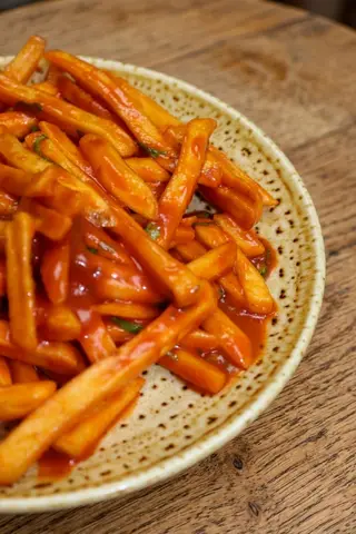 Full plate of Masala Chips